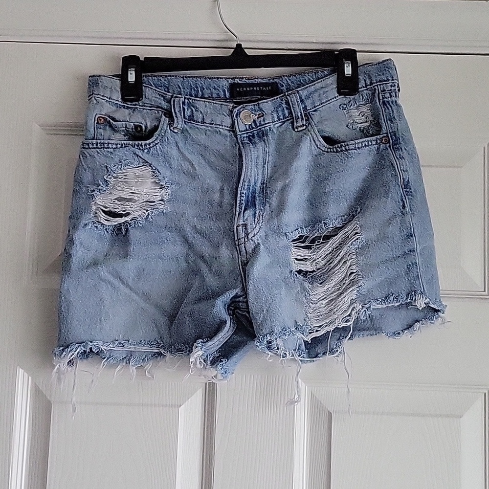 Aeropostale Mom Jean Distressed Denim Shorts